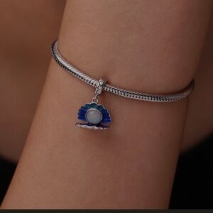 Gnoce Shinning Shell Glow-in-the-Dark Pendant Dangle Charm